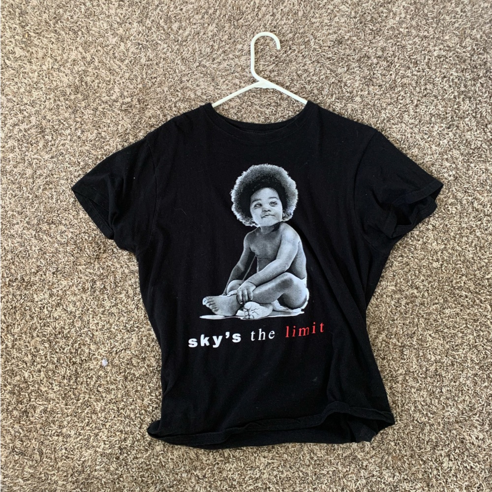 'Skys the Limit' Graphic Tee